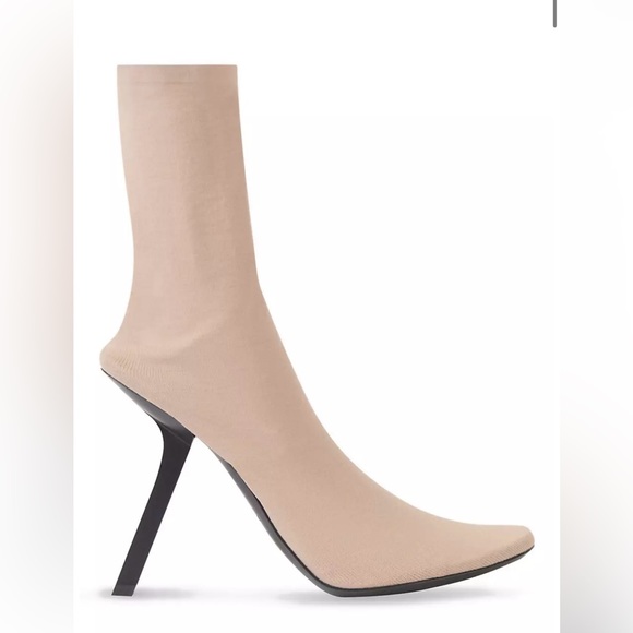 Balenciaga
Tight 110mm Bootie - Picture 5 of 7